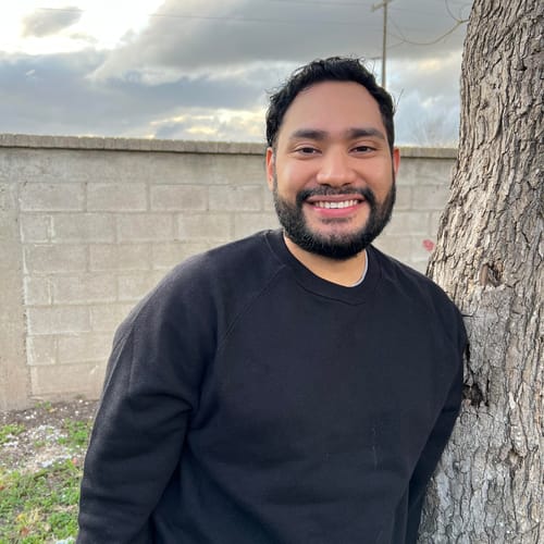 Headshot of Milton Hernandez, LPC