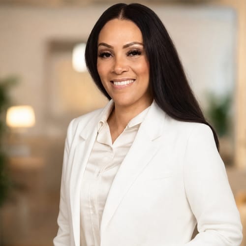 Headshot of Linda Matthews, ARNP