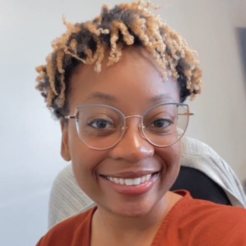 Headshot of Jasmine Nichols, LPC