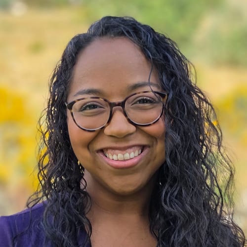 Headshot of Myamaria Shields, LCSW
