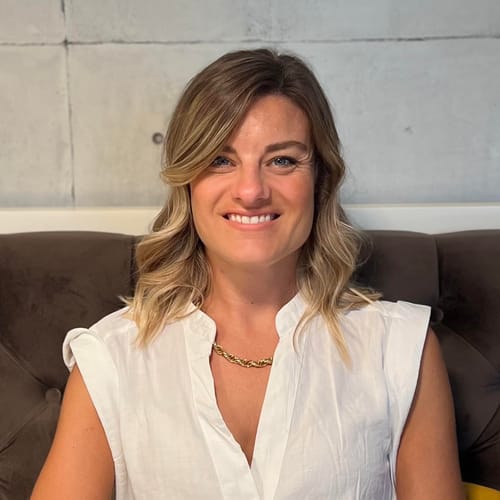Headshot of Karen McIntosh, LCSW