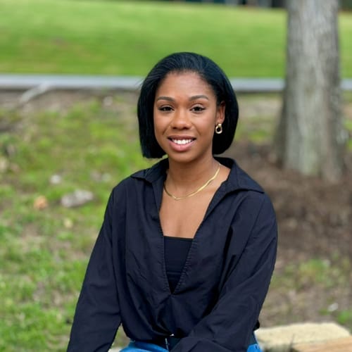 Headshot of Brianna Davis, Lpc, MA, LPC