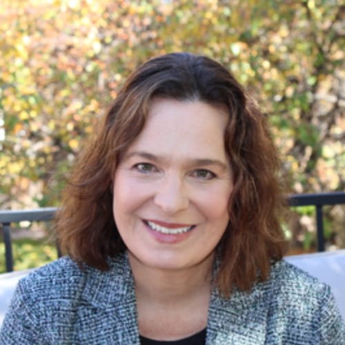 Headshot of Renee Woodall, PSYCHOLOGIST