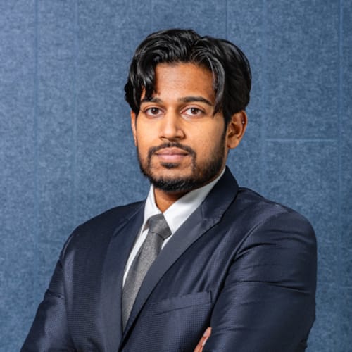 Headshot of Sibi Selvarajah, LCSW