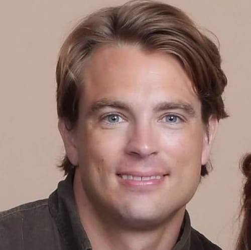Headshot of Corey Iams, LMSW