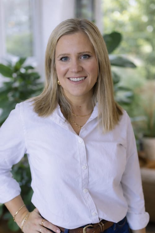 Headshot of Kari Richards, LCSW