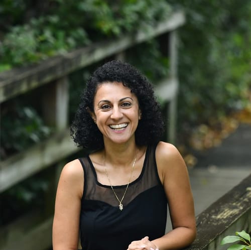 Headshot of Deena Guirguis, LICSW
