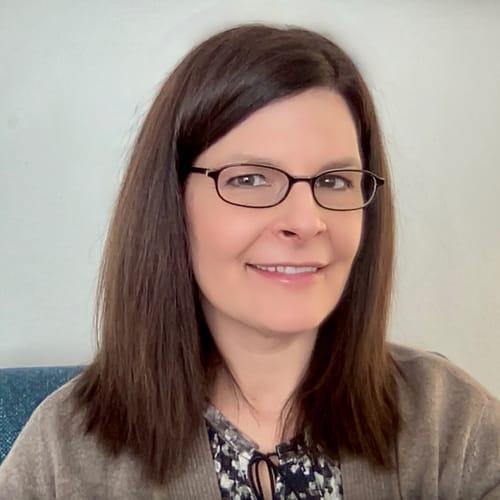 Headshot of Jennifer Forster, LPC