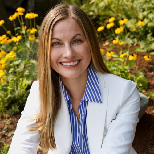 Headshot of Krystal Gregg, PSYCHOLOGIST