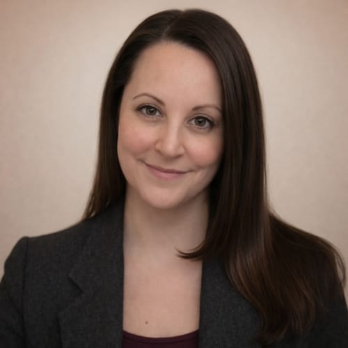 Headshot of Angelina Kennon, LCSW