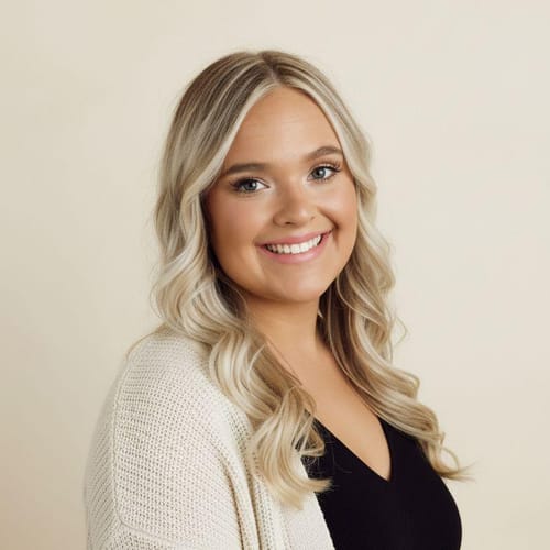 Headshot of Nicole Clark, LCSW