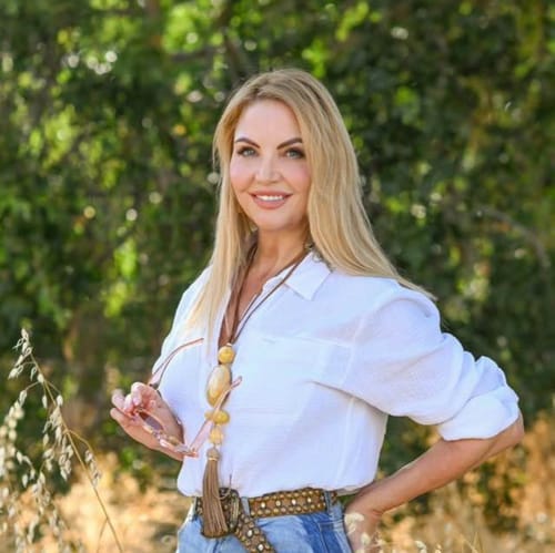 Headshot of Tatyana Melnik, LMFT