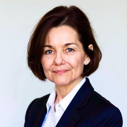 Headshot of Sandra Crisp, LPC