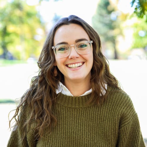 Headshot of Zoe Jackson, LCSW