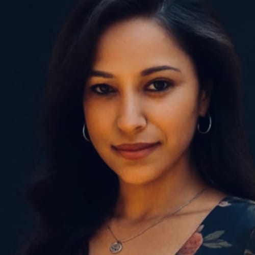 Headshot of Mirla Vega, LCSW
