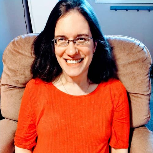 Headshot of Erin Armour, PSYCHOLOGIST