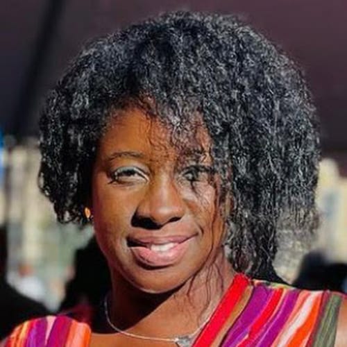 Headshot of Nakia Perkinson, LPC