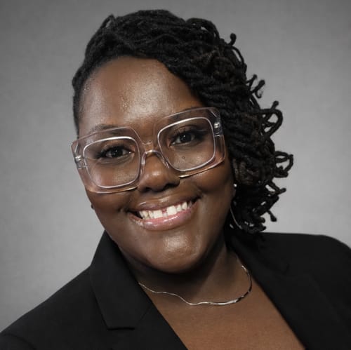 Headshot of Dee Carpenter, LISW_CP
