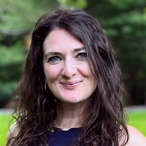 Headshot of Emily Brooks, LICENSED_PSYCHOLOGIST