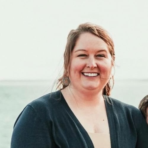 Headshot of Carrie Harris, LICSW