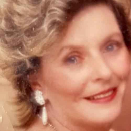 Headshot of Claire Olsen, LCSW