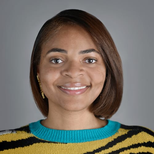 Headshot of Shenequa Thomas, LMHC