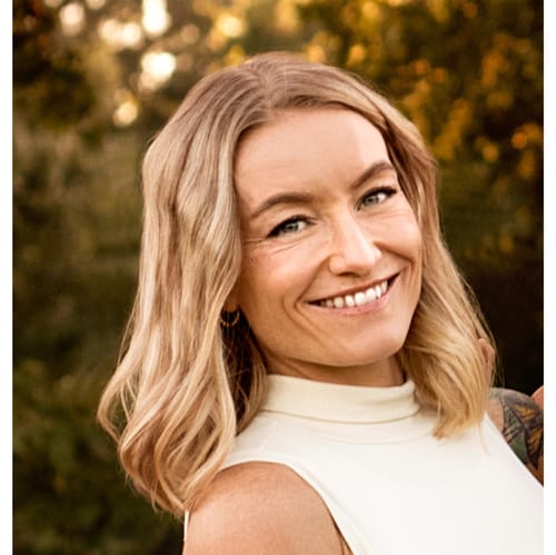 Headshot of Leanne Christian, LCMHC