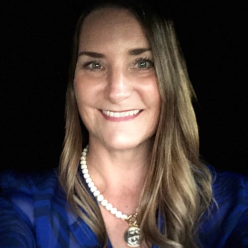 Headshot of Dawn Hebert, LPC