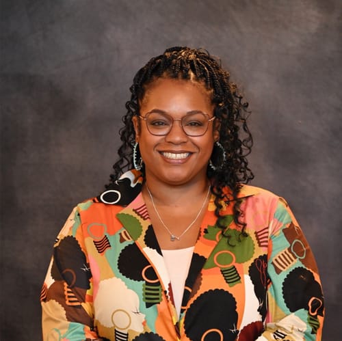 Headshot of Liset Grant, LPC