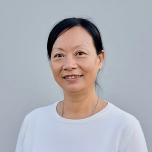 Headshot of May Zhou, LCSW_OUT_OF_STATE