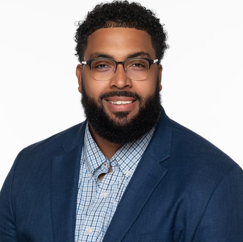 Headshot of Justin Adekoya, LCSW