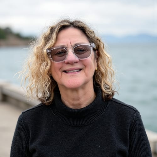 Headshot of Brenda Campbell, LICSW