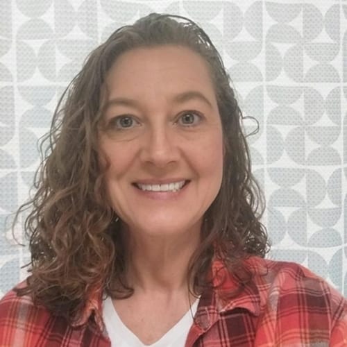 Headshot of Melissa Rowlison, LCPC