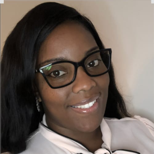 Headshot of Antoryia Campbell, LPC