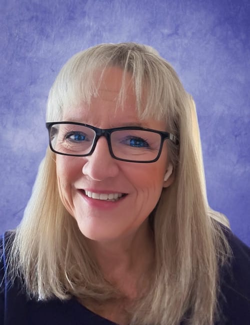 Headshot of Kendra Quinton, LMFT