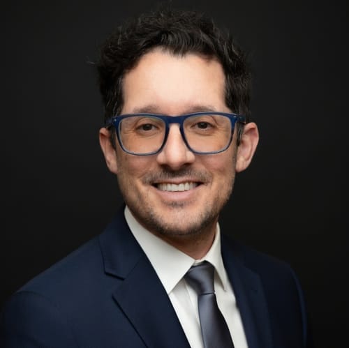 Headshot of Robert Concepcion, LMHC