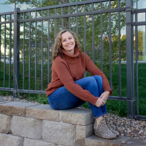 Headshot of Amanda Allen, LPC