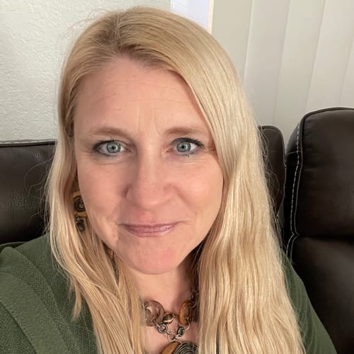 Headshot of Myrna Molinari, LCSW