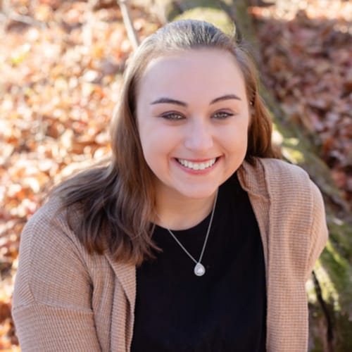 Headshot of Carly Foster, LCSW