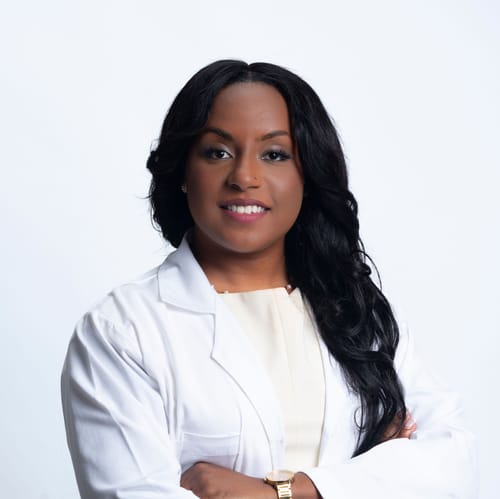 Headshot of Tracy Morris, APN