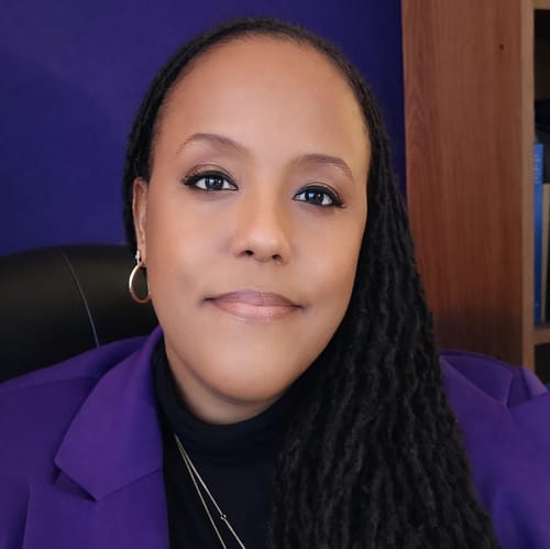 Headshot of Tiffany Stokes-Dinkins, LCSW