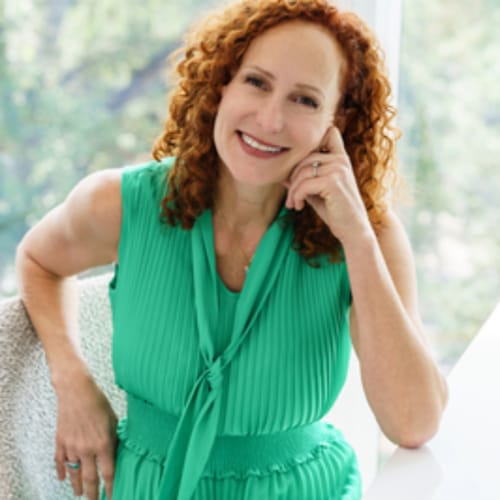 Headshot of Amy Ellowitz, LCSW