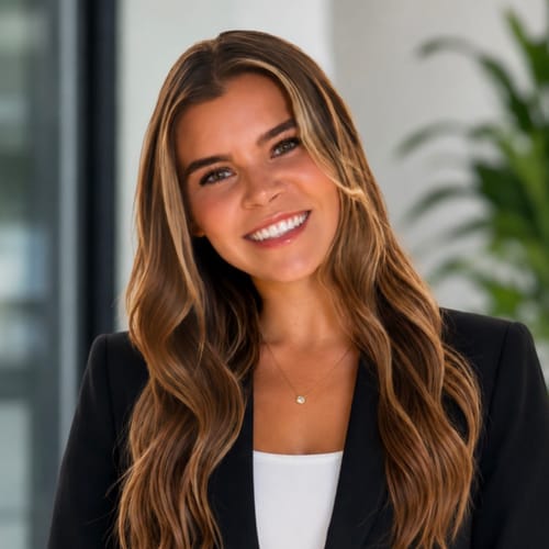 Headshot of Kenzie Weiler, LPC