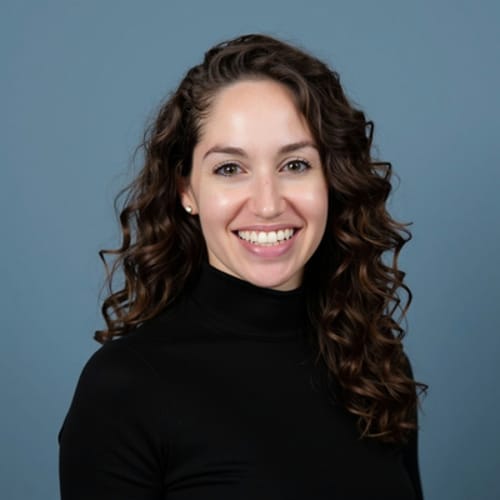 Headshot of Yasmin Miranda, LMHC