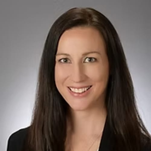 Headshot of Jennifer Cribbs, LCSW