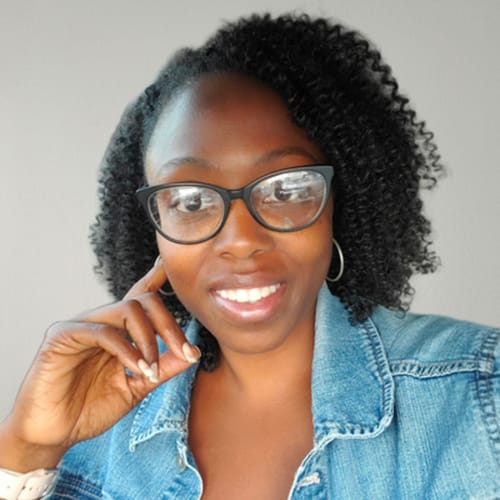 Headshot of Charee Green, LCPC