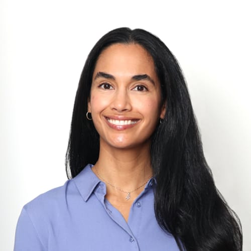 Headshot of Rosita DeFino, NP