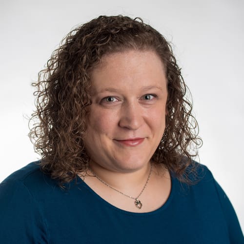 Headshot of Kelly Lannon, LPC