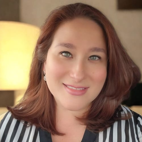 Headshot of Jennifer Moore, LMFT