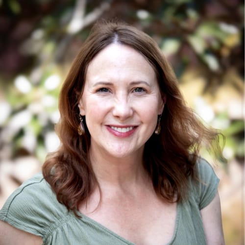 Headshot of Lauren Green, LPC